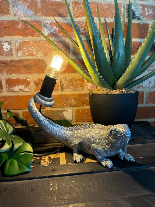 Silver Iguana Lamp