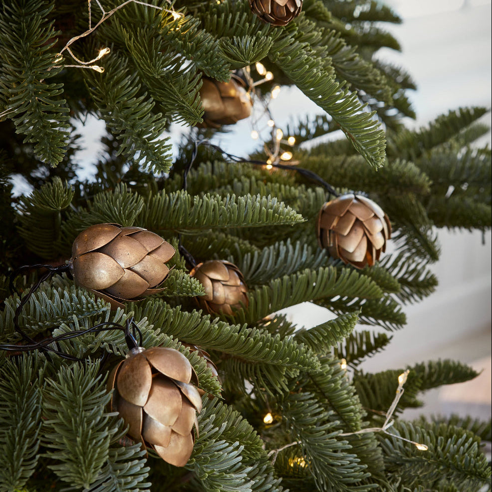 Gold Pinecone Lighting Chain