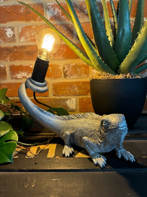 Silver Iguana Lamp
