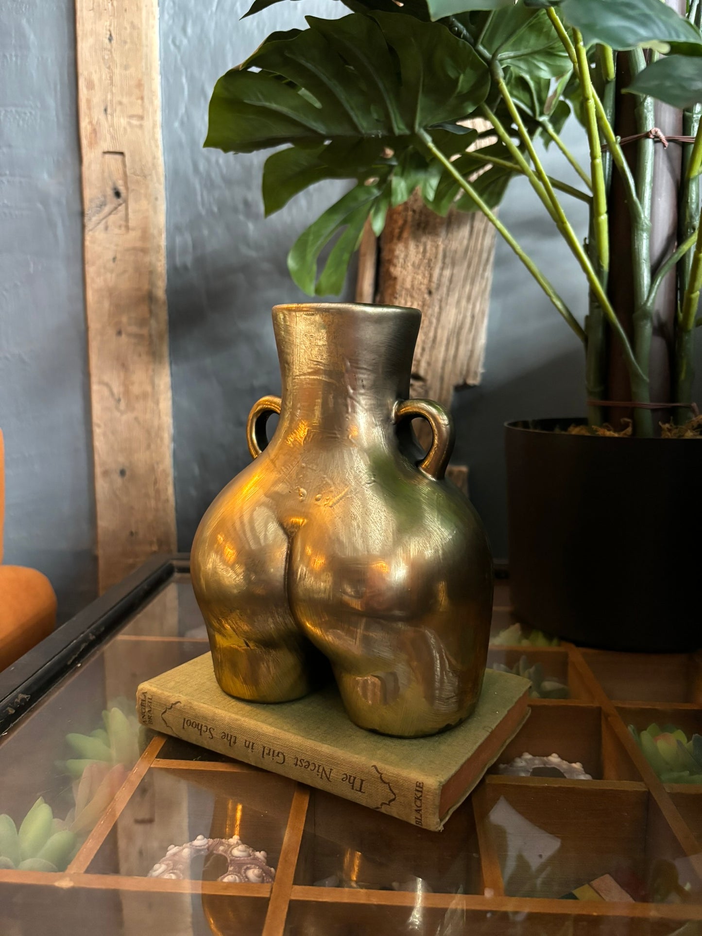 Beautiful Body Vase - Antiqued Gold Effect