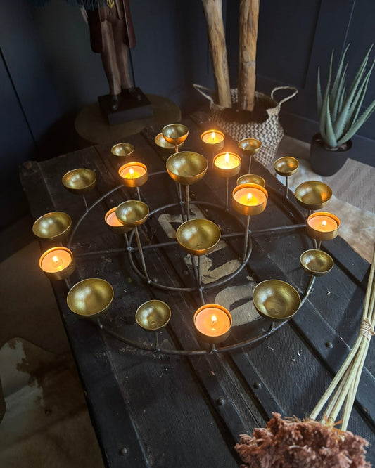 Charming Circular Tealight Holder