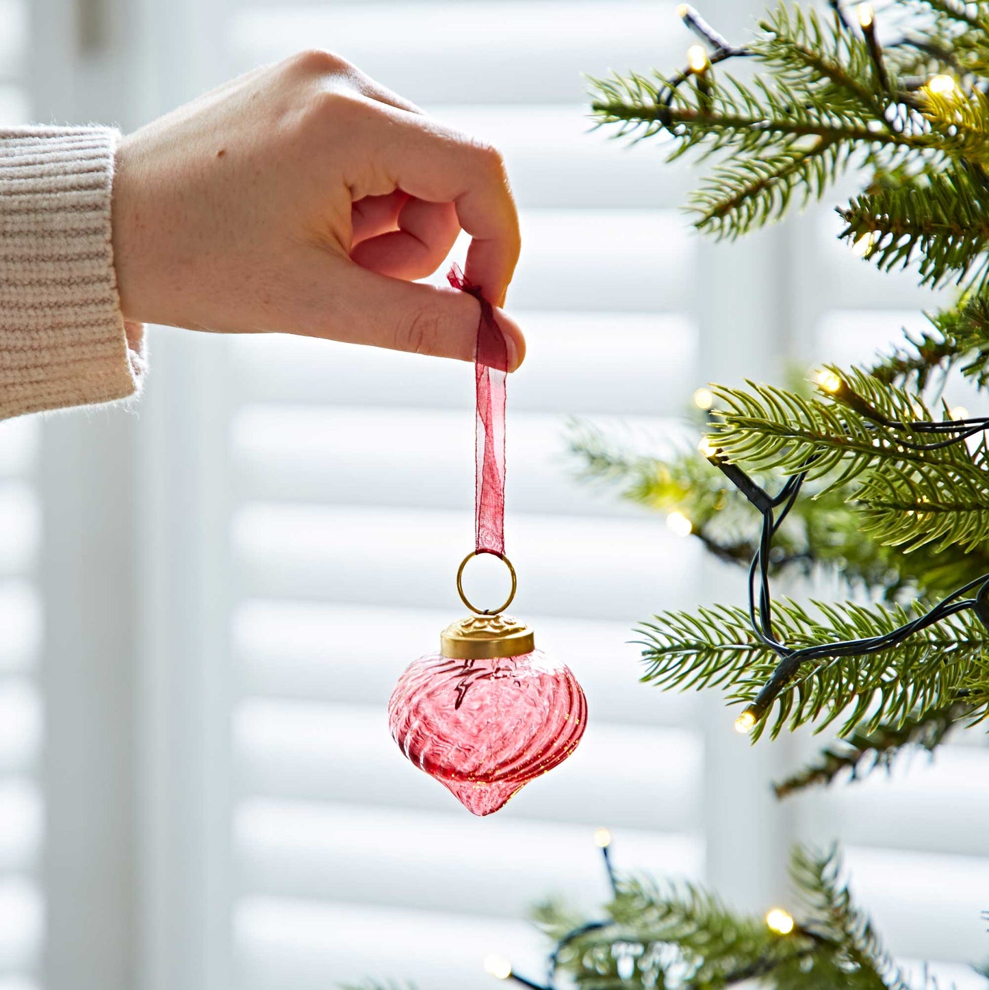 Set of 4 Keya Coloured Recycled Glass Raindrop Baubles
