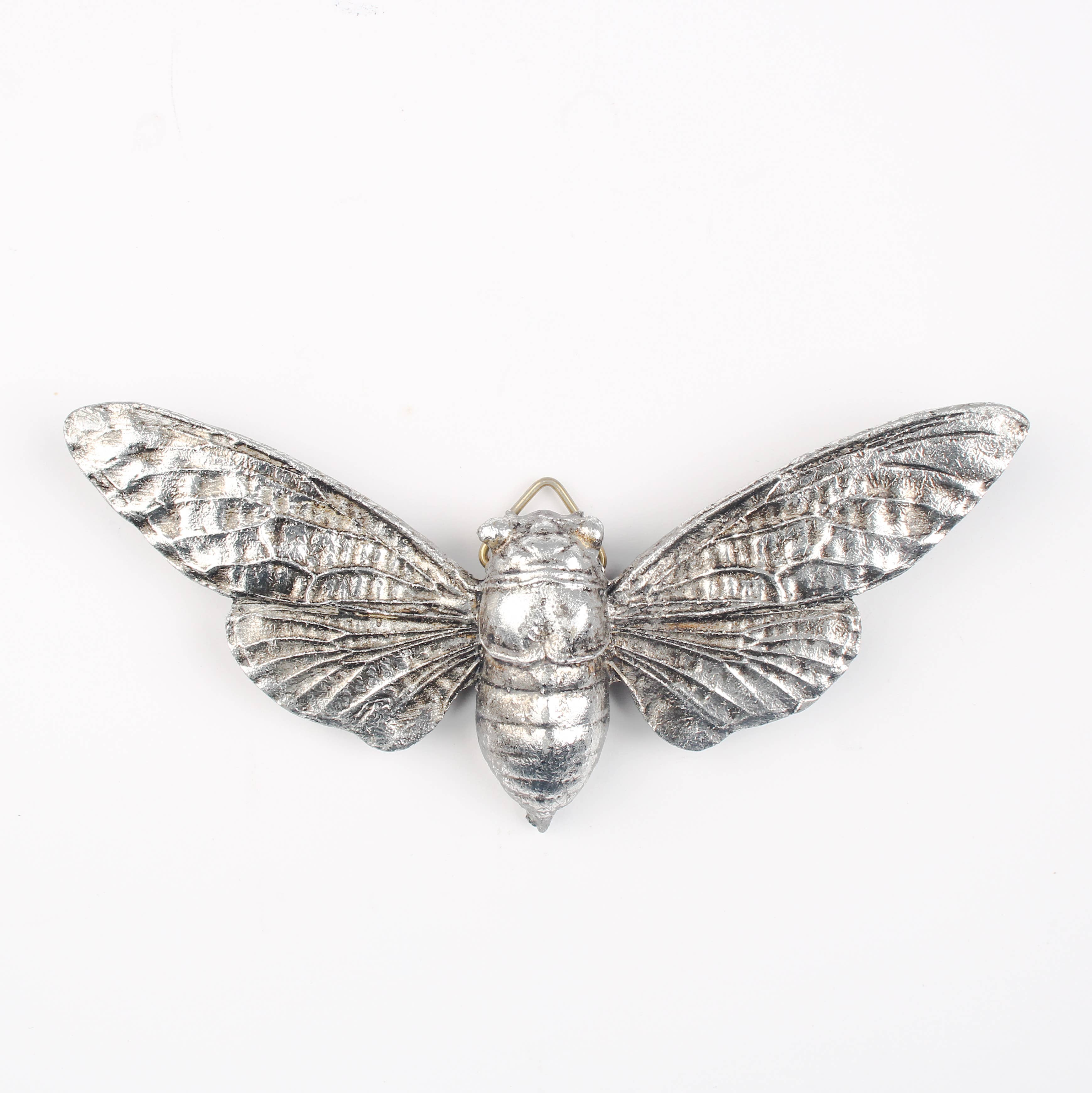 Silver Effect Wall Mounted Bee – Skinny Pig Interiors