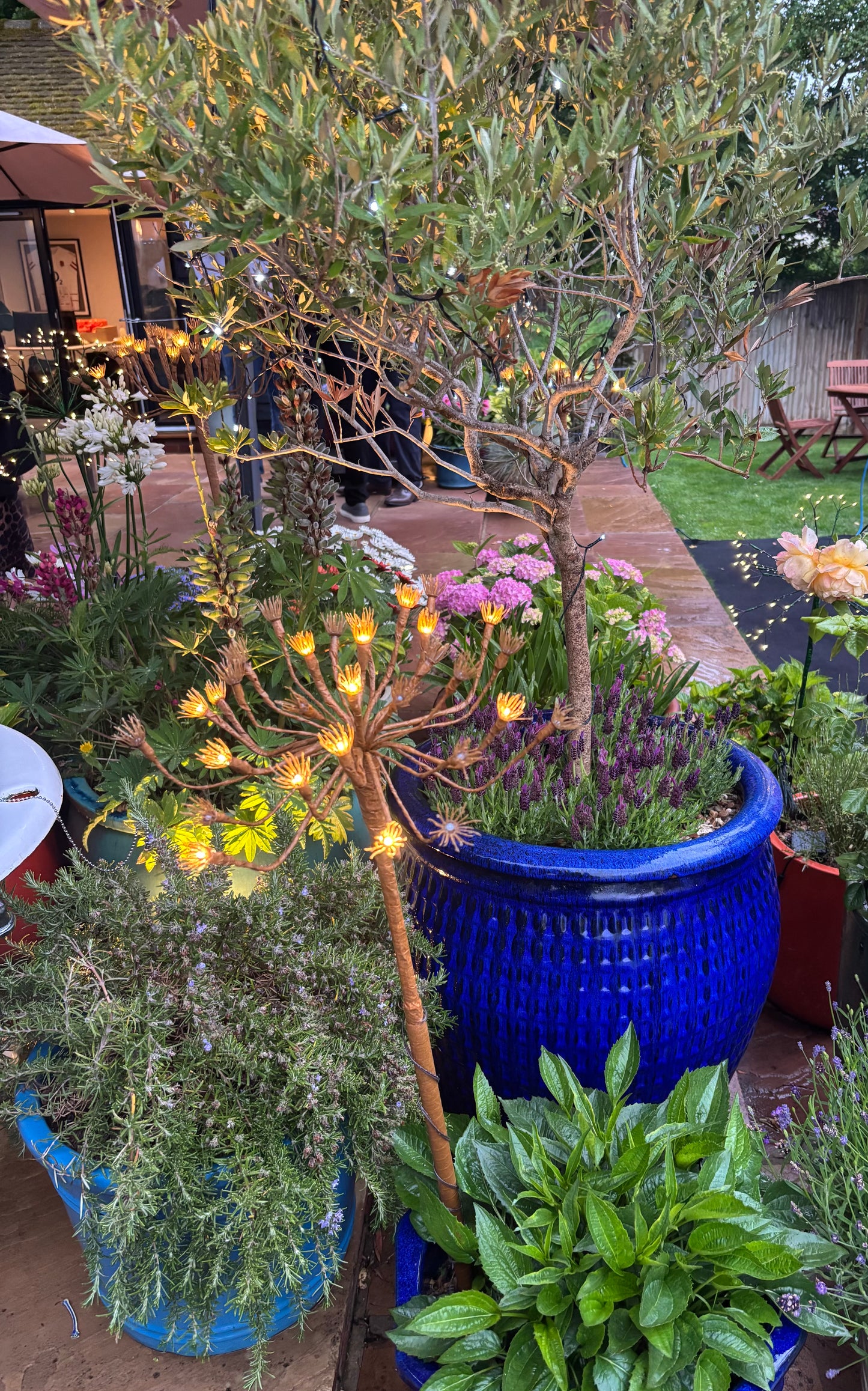 Wild Fennel Garden Feature Light