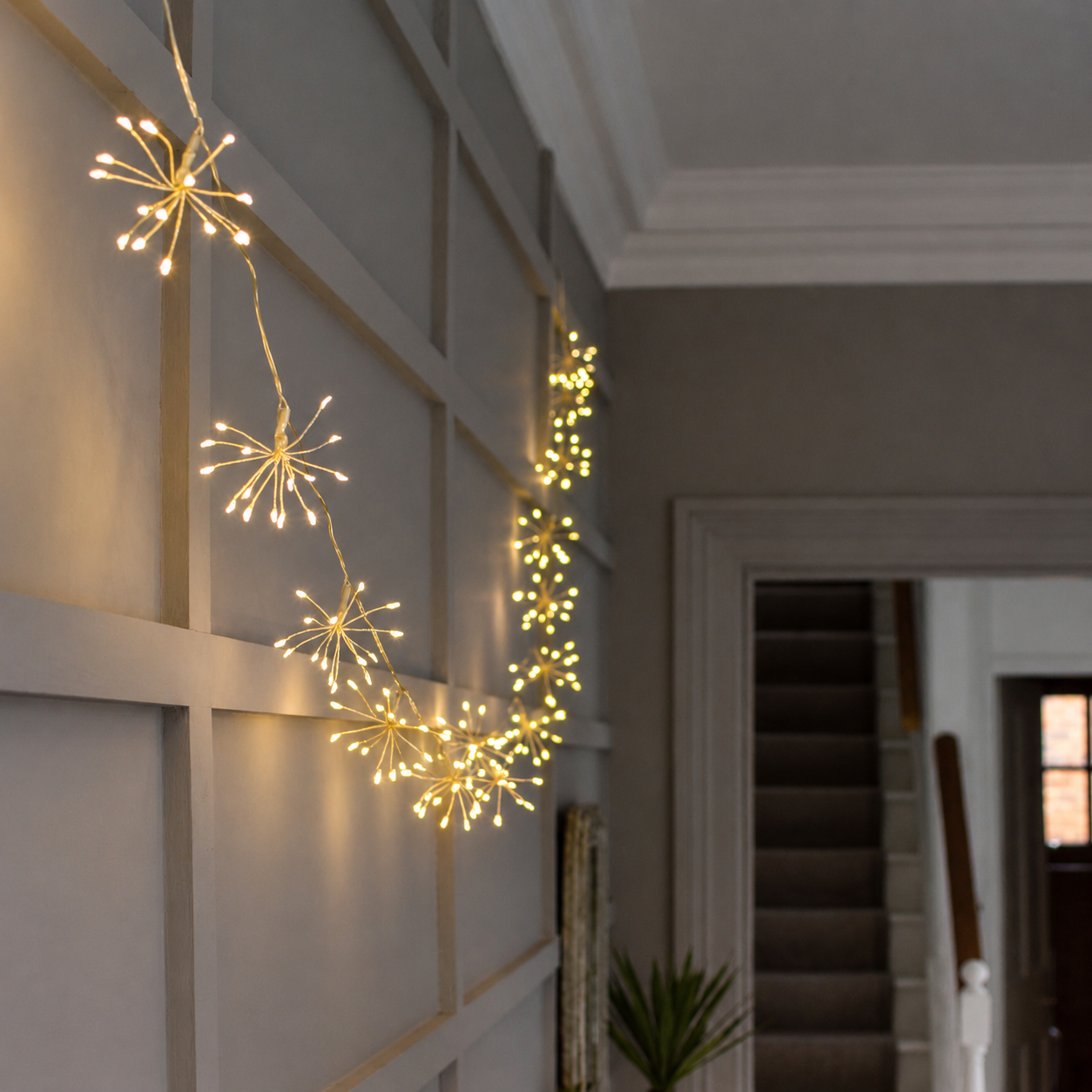 Silver Starburst Chain - Mains Operated