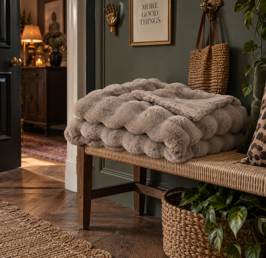 Luxurious Raffles Throw Taupe