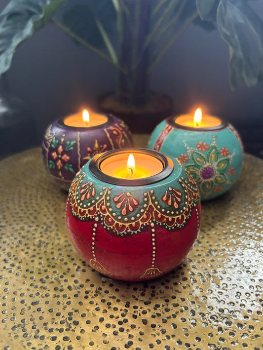 Red Hand-Painted Wooden Tealight Holder