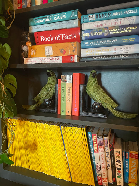 Bookends - Gorgeous Green Parrots