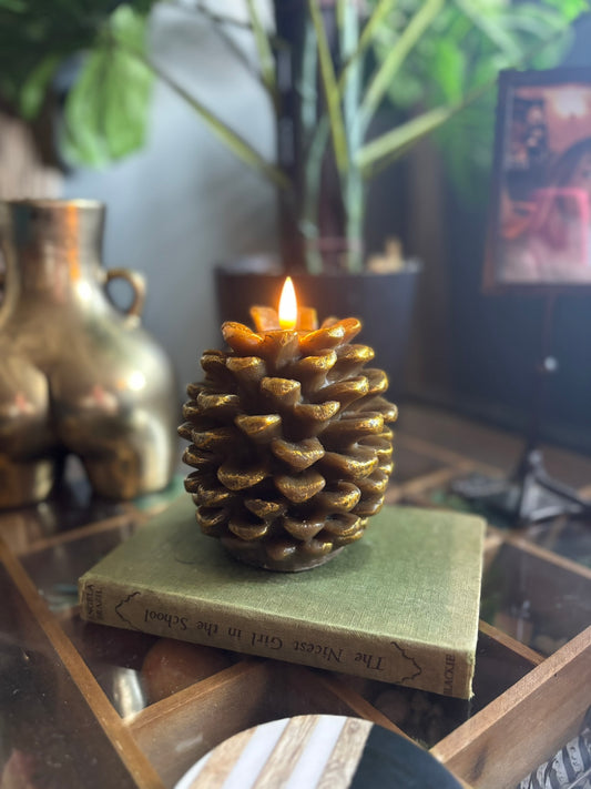 Candle - Battery Powered Gold Pinecone