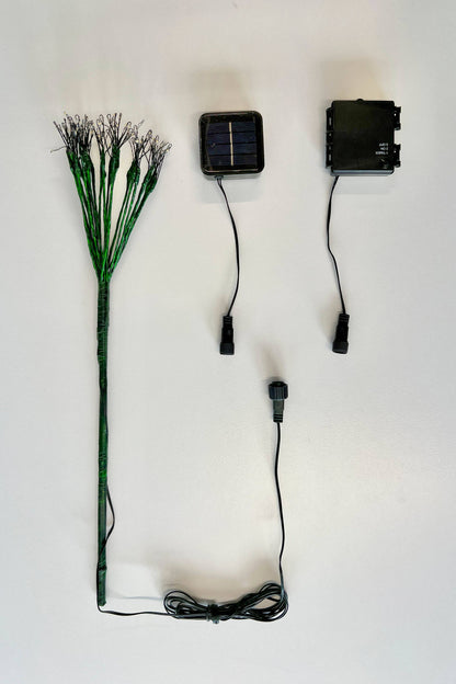 Green Dandelion Garden Feature Light