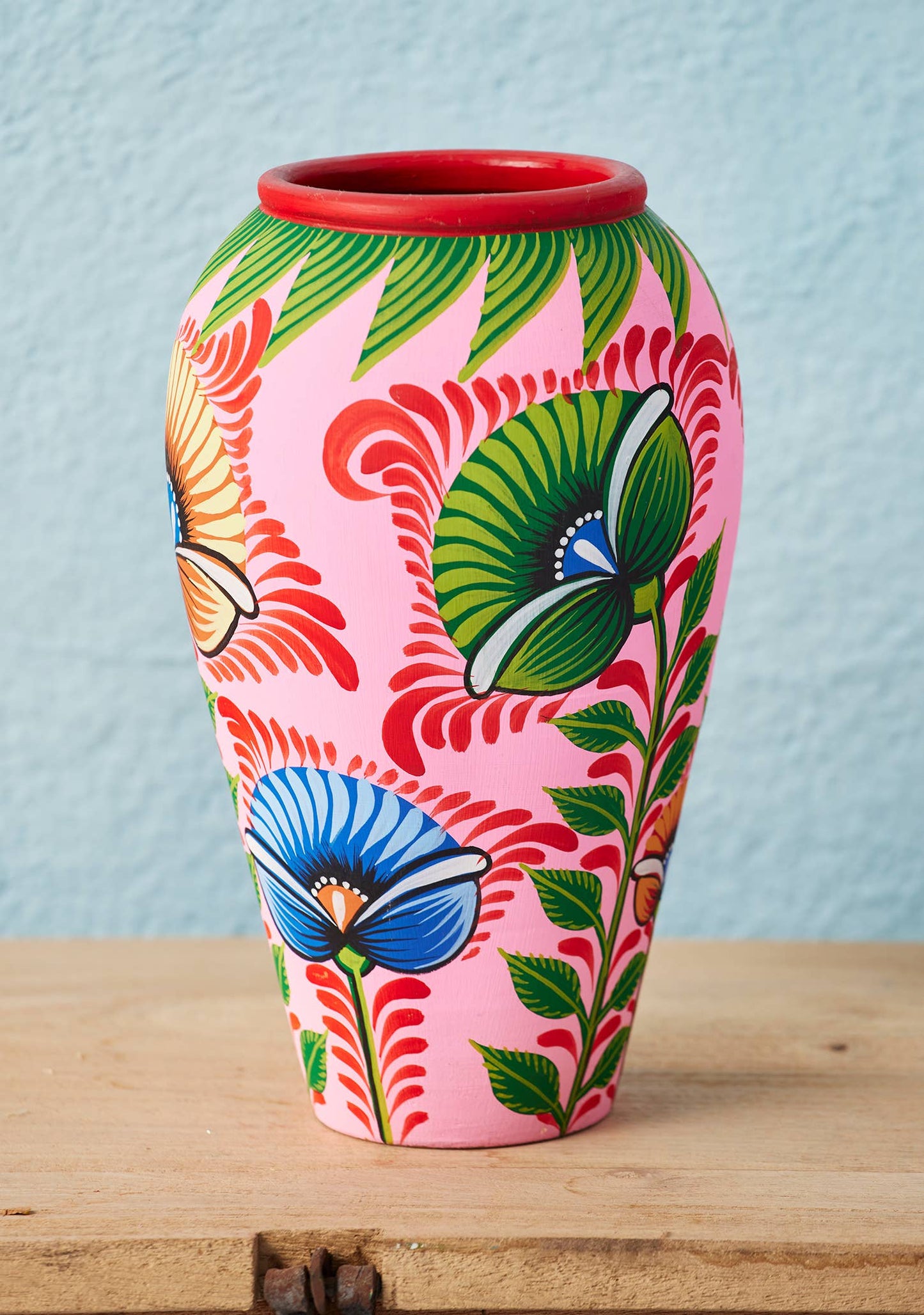 Shapla Handpainted Terracotta Vase - Pink